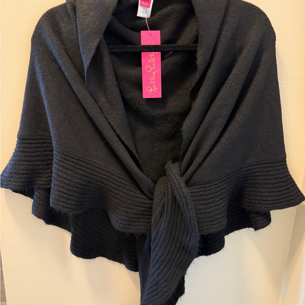 Lilly Pulitzer Black Knit Shawl
